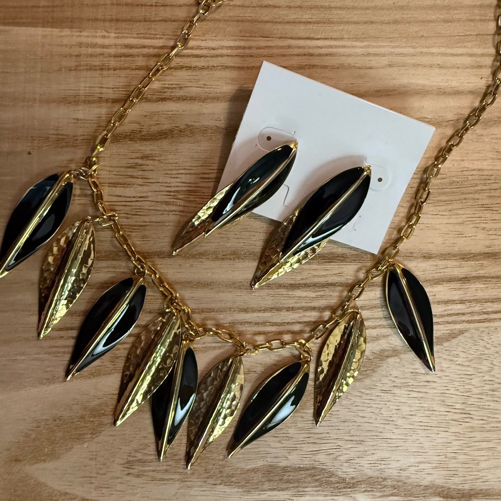 Gold and Black Leaf Necklace Earrings Set